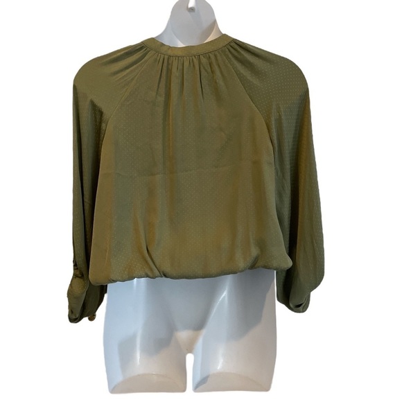 Blu Pepper Green Crop Balloon Shirt. New with tags. Size Large - Picture 3 of 10